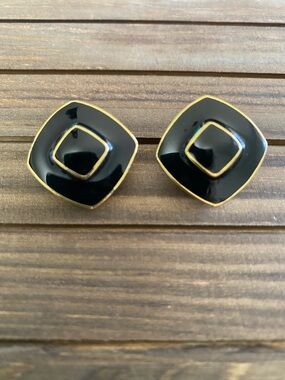 Vintage Black Enamel and Gold Tone Square Clip-On Earrings - Marked AK on back